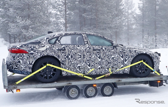 ジャガー XJ 後継となるフラッグシップEVのプロトタイプ(スクープ写真)