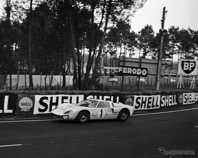 1966年ルマン、マイルズ/ハルム車 《photo (c) Getty Images》