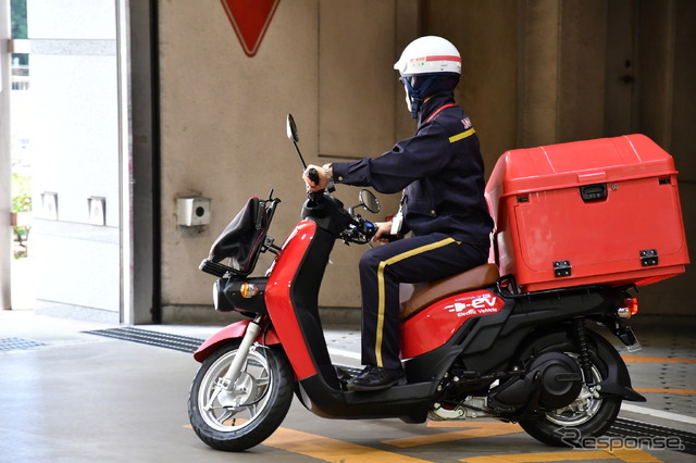 日本郵便に導入されるホンダの電動バイク『ベンリィe:』