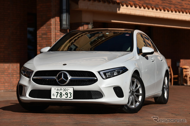 メルセデスベンツ Aクラスセダン（A250 4MATIC）