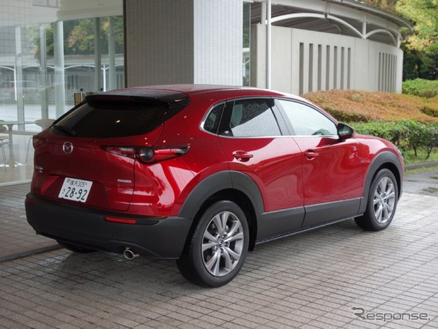 マツダ CX-30