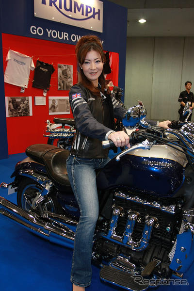 【東京モーターサイクルショー08】コンパニオン写真蔵…トライアンフ