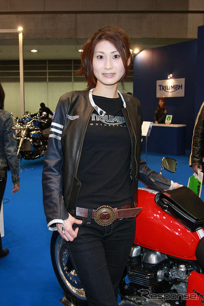 【東京モーターサイクルショー08】コンパニオン写真蔵…トライアンフ