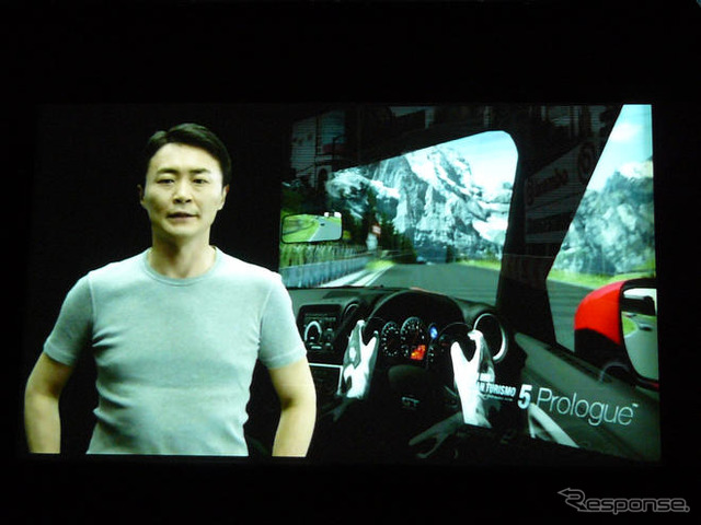 PS3『Driving Force GT』…グランツーリスモ公認ステアリングコントローラ