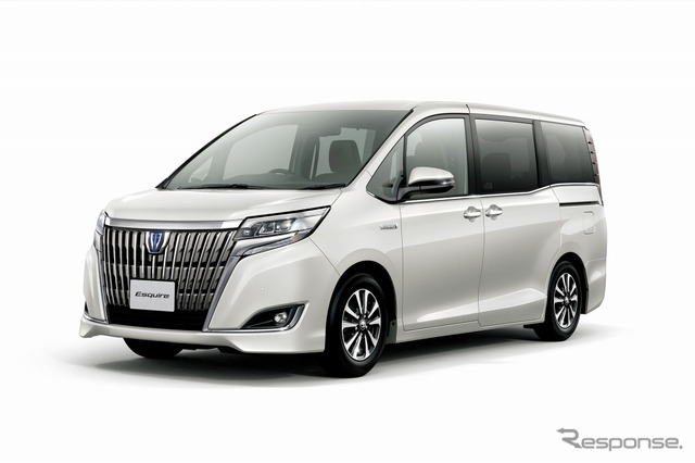 トヨタ エスクァイア Gi“プレミアムパッケージ”(ホワイトパールクリスタルシャイン)