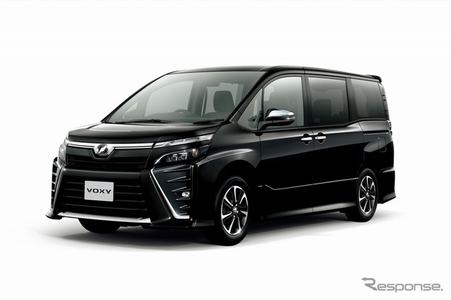 トヨタ ヴォクシー ZS 煌(7人乗り・ブラック)