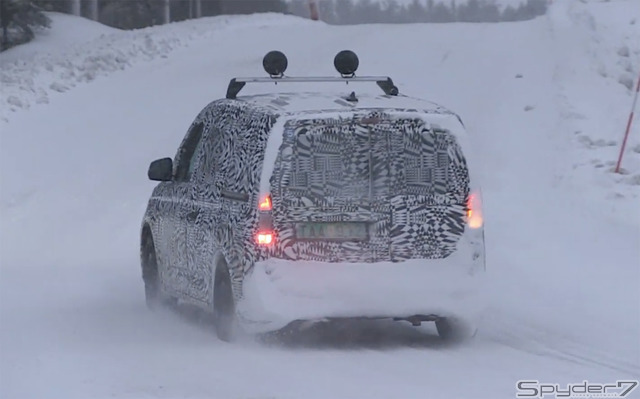 VW キャディ　次期型プロトタイプ スクープ動画