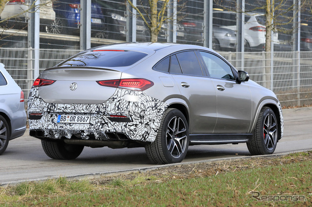 メルセデス AMG  GLE 63クーペ　開発車両　スクープ写真