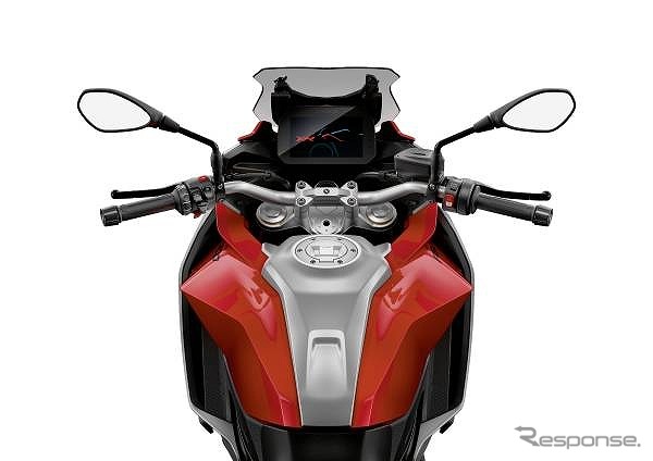 BMW F900XR