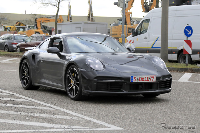 ポルシェ 911ターボS 新型プロトタイプ (スクープ写真)