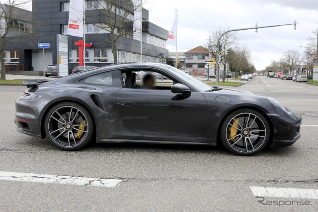 ポルシェ 911ターボS 新型プロトタイプ (スクープ写真)