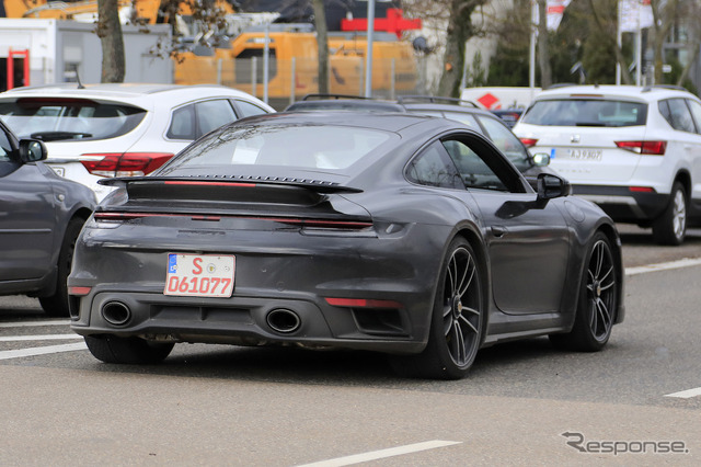 ポルシェ 911ターボS 新型プロトタイプ (スクープ写真)