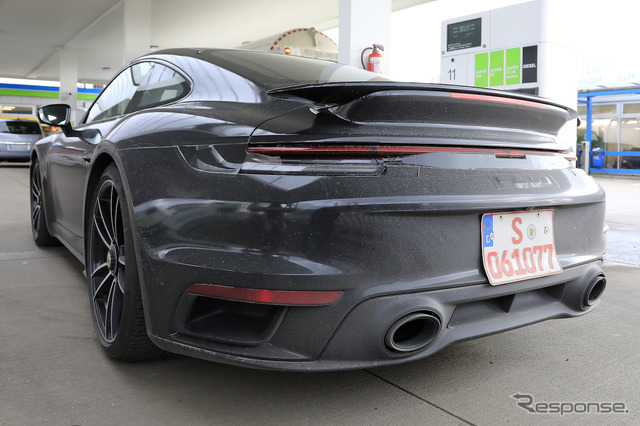ポルシェ 911ターボS 新型プロトタイプ (スクープ写真)