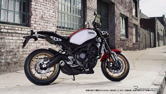 ヤマハ XSR900 ABS(ホワイト)