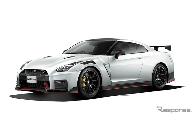 NISSAN GT-R NISMO