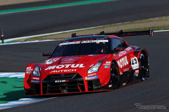 MOTUL AUTECH GT-R