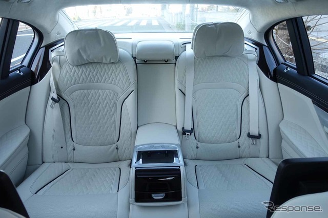 BMW 7シリーズ 新型(M760i xDrive)