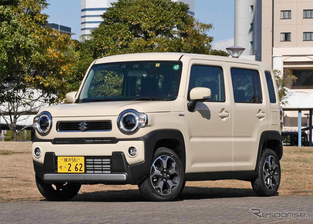 スズキ ハスラー 新型(ハイブリッドターボ X)