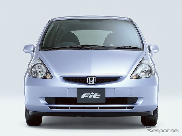 ホンダ・フィット初代(200年)