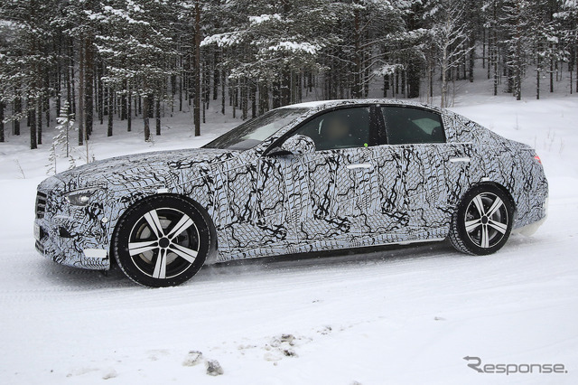 メルセデスベンツ Cクラス 次期型プロトタイプ(スクープ写真)