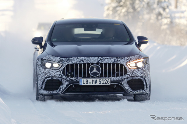 メルセデス AMG GT73 市販型プロトタイプ(スクープ写真)