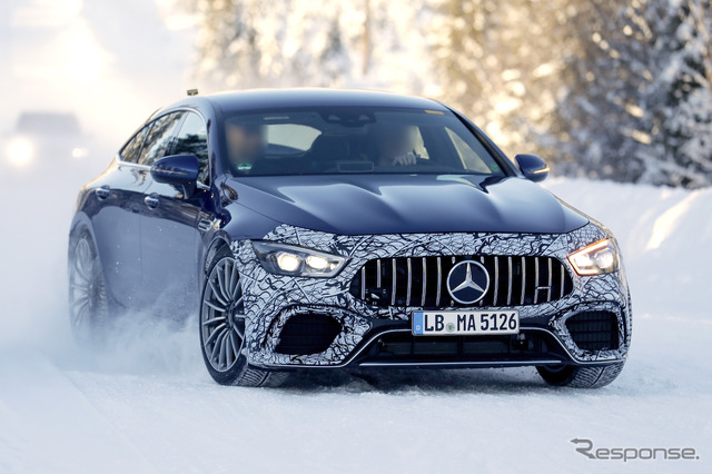 メルセデス AMG GT73 市販型プロトタイプ(スクープ写真)