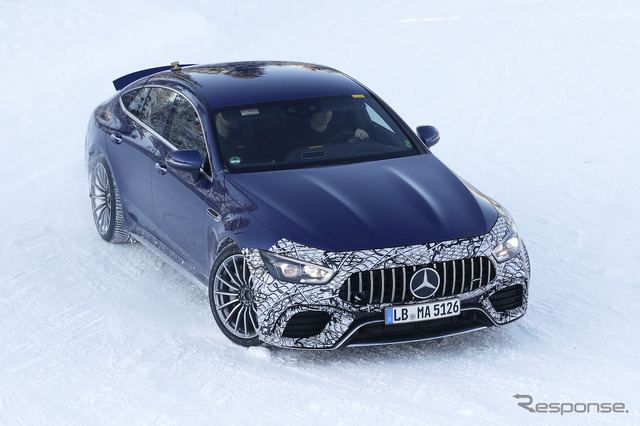 メルセデス AMG GT73 市販型プロトタイプ(スクープ写真)