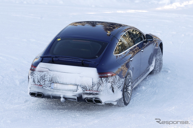 メルセデス AMG GT73 市販型プロトタイプ(スクープ写真)
