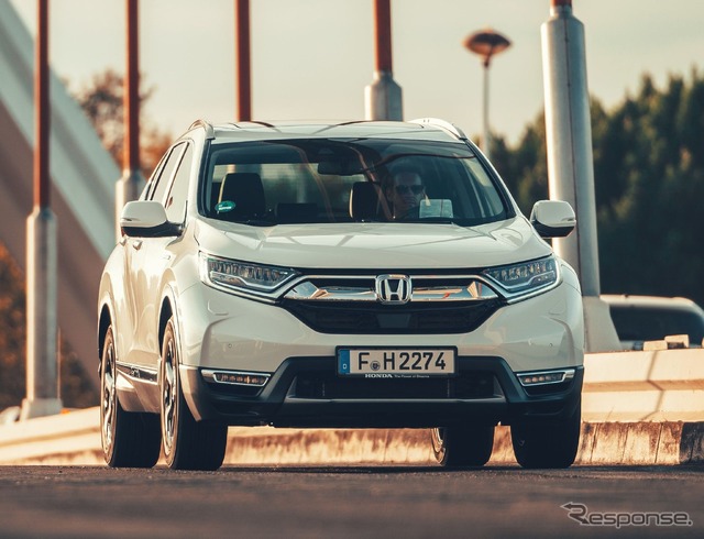 ホンダ CR-V ハイブリッド(欧州仕様)