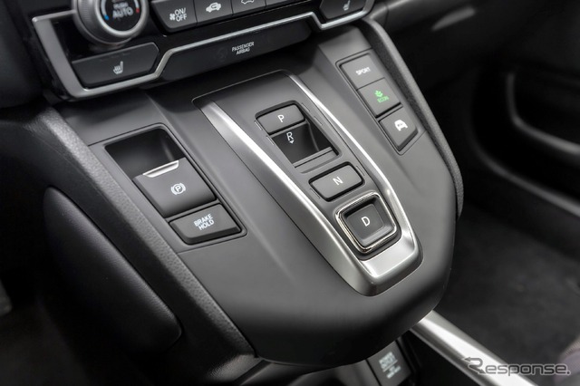 ホンダ CR-V ハイブリッド (欧州仕様)