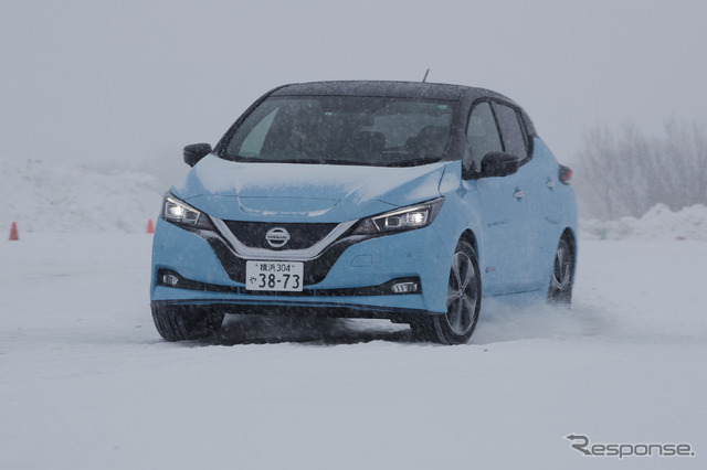 EVならではの雪道での安定感を見せたリーフ