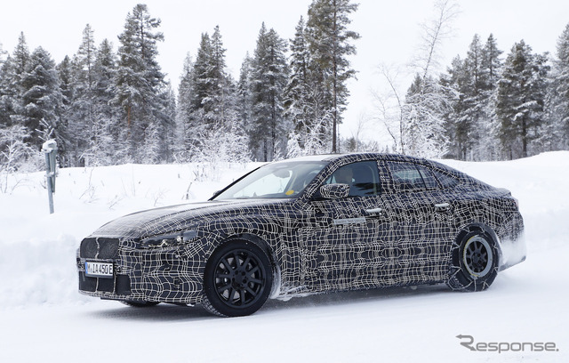 BMW i4 プロトタイプ(スクープ写真)