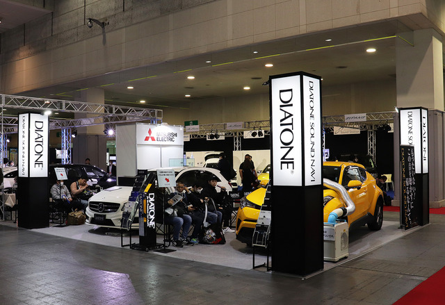『大阪オートメッセ2020』の会場で徹底検証! “DIATONE”デモカーの音は、“クルマ好き”たちの耳にどう響くのか…。 Part2