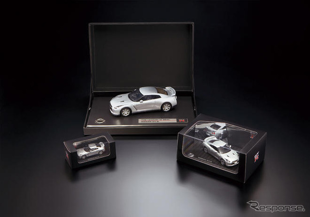 日産 GT-R モデルカー発売