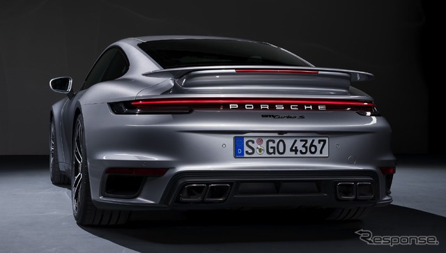 ポルシェ 911 ターボ S 新型