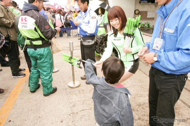 【MFJ 全日本ロードレース 第2戦】写真蔵…ピットウォーク
