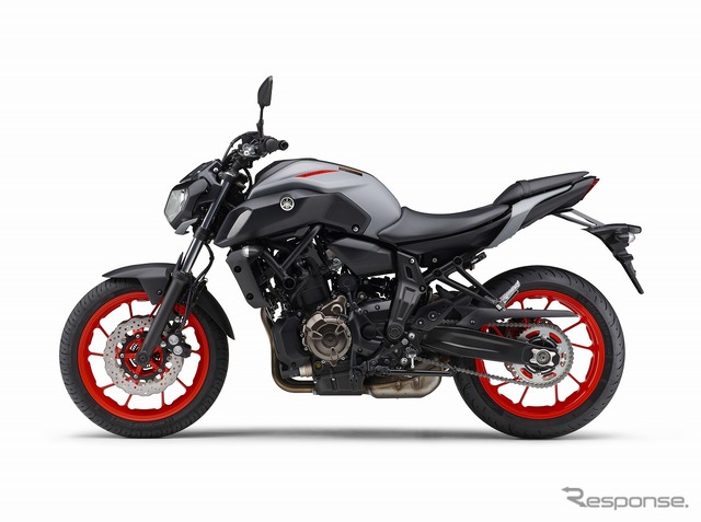 ヤマハ MT-7 ABS(マットライトグレーメタリック4)