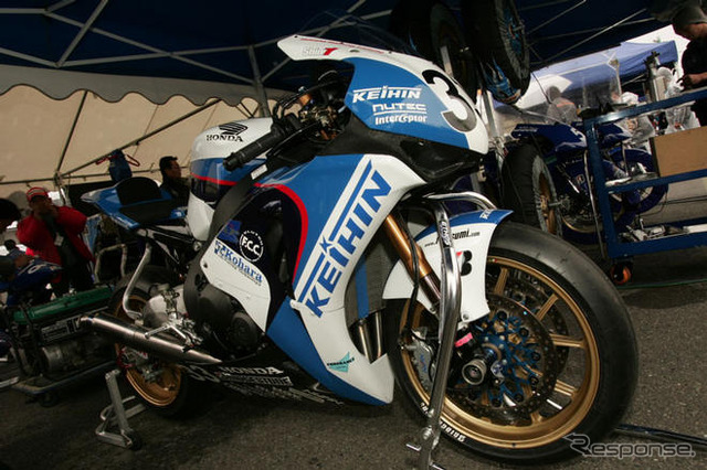 【MFJ 全日本ロードレース 第2戦】写真蔵…ピット