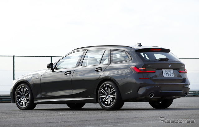 BMW 3シリーズツーリング 新型(320dツーリング xDrive)