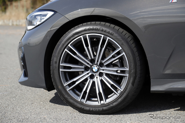 BMW 3シリーズツーリング 新型(320dツーリング xDrive)