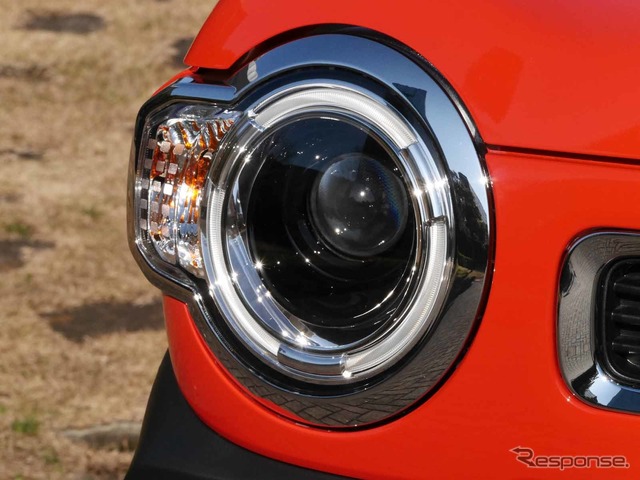 スズキ ハスラー 新型(ハイブリッドX)