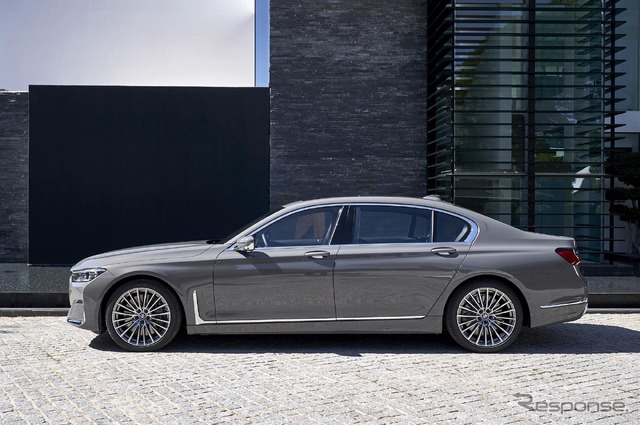 BMW 7シリーズ 新型(750Li xDrive)