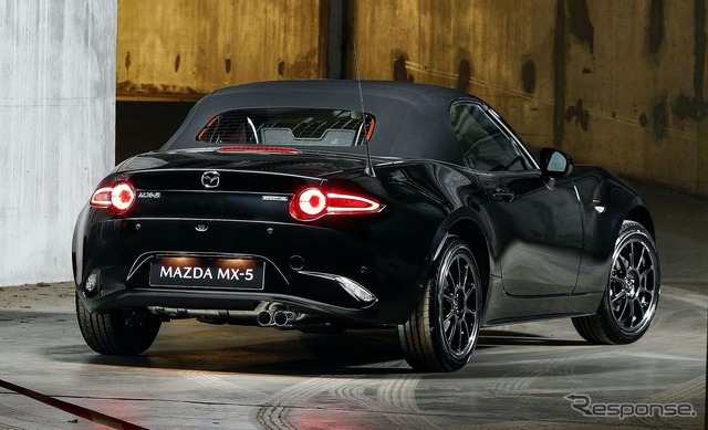 マツダ MX-5(ロードスターに相当)のユーノス エディション