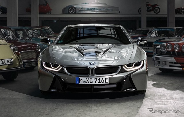 BMW i8