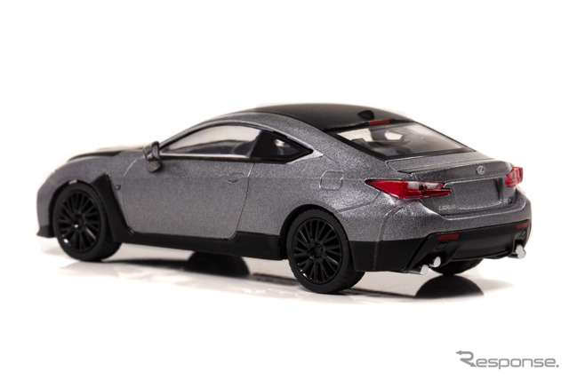 レクサス RC F “F 10th アニバーサリー