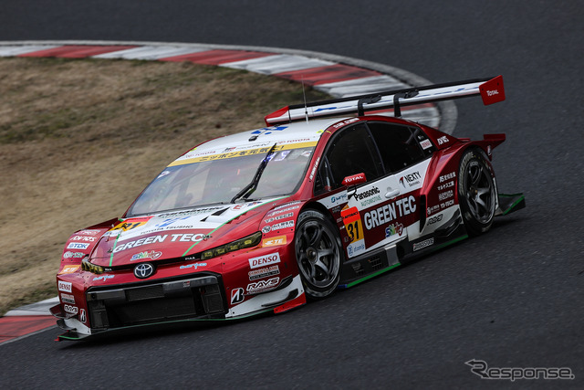 GT300、3番手のNo.31 TOYOTA GR SPORT PRIUS apr GT