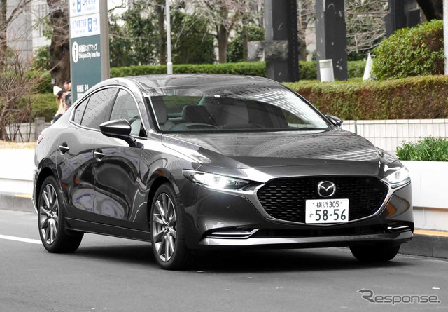 マツダ3 セダン SKYACTIV-X(XLパッケージ)
