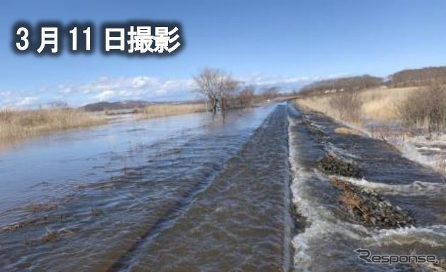 釧網本線茅沼～塘路間で発生した線路冠水。