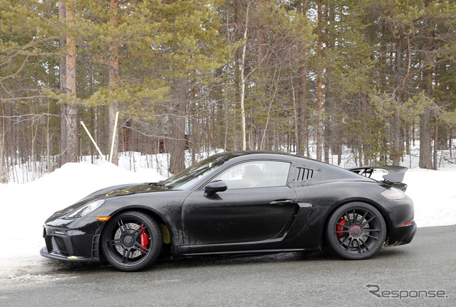 ポルシェ ケイマンGT4 RS 開発車両(スクープ写真)