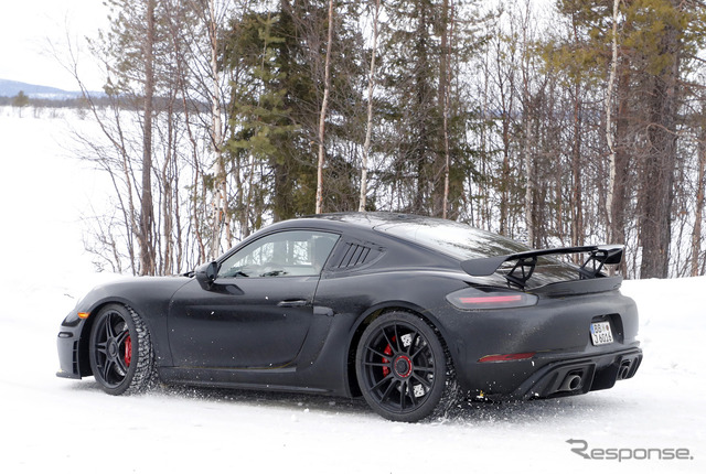 ポルシェ ケイマンGT4 RS 開発車両(スクープ写真)
